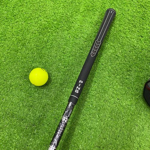 Driver 10.5 PING i20 flex R shaft TFC 707 D + cover