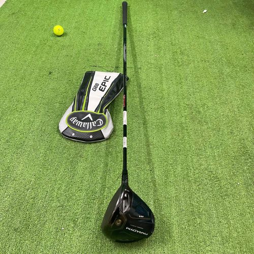 Driver 10.5 Callaway Paradym forged carbon cán S(cover)
