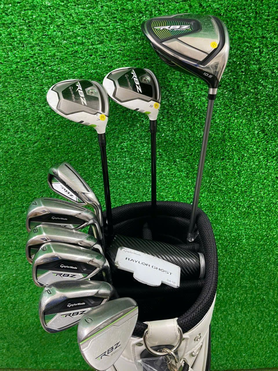 bo-taylormade-rbz-can-r10-gay